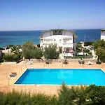 Lussy Beach House Rifugio sul mare